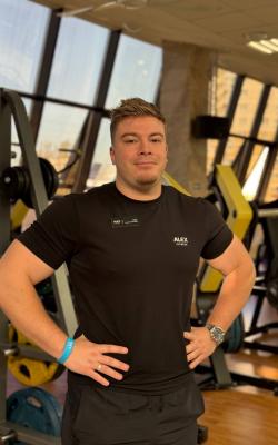 Инструктор тренажерного зала Заворохин Глеб