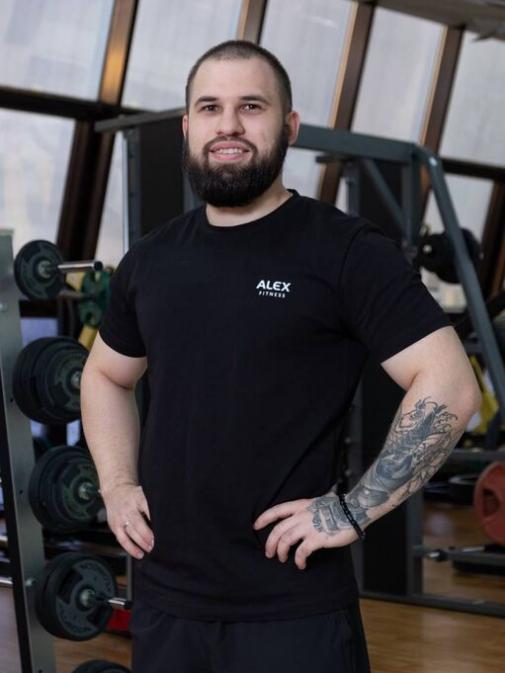 Дерябин    Антон