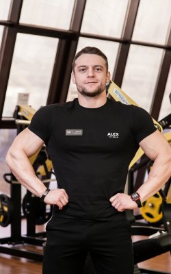 Дмитрий Калашников<
